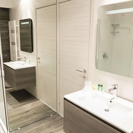 Hadrianus Temple - The Venue Collection Guest house