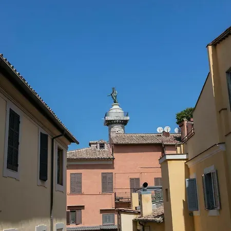 Casa Bella Adriano's Temple Pensión Roma