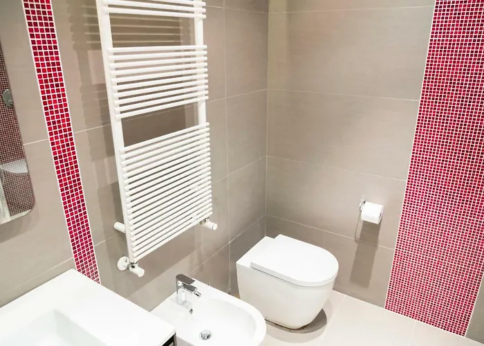 Hadrianus Temple - The Venue Collection 4* רומא